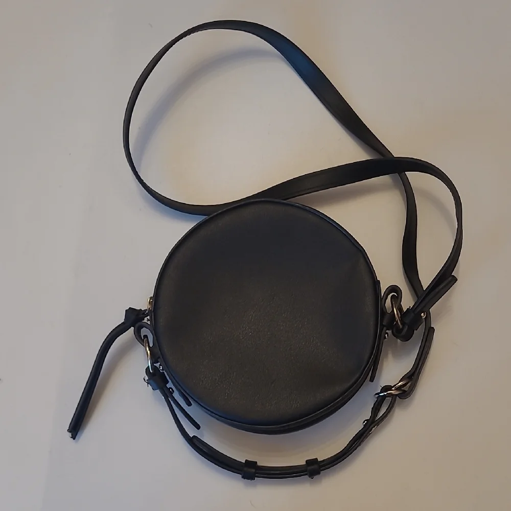 GAP Circular Crossbody Bag Shoulder Zip Around Circle Faux Leather Mini Handbag